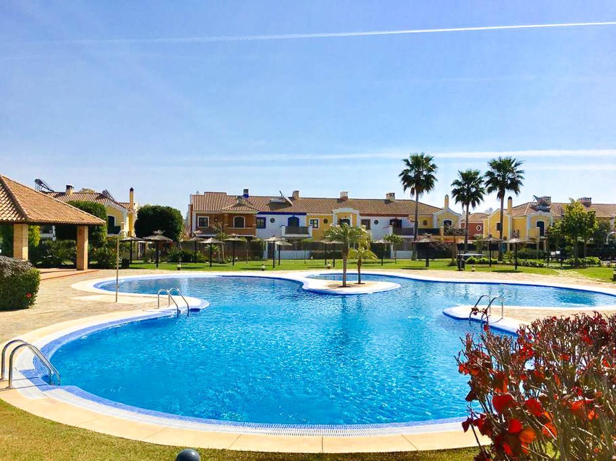 Oleholidays Adosado Y Golf Guadalmina Urbanizacion Privada